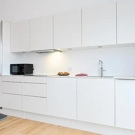 An Amazing 3 Bedroom With Authentic Danish Designers Furniture Διαμέρισμα *