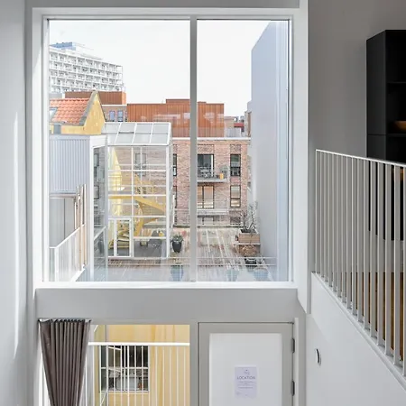An Amazing 3 Bedroom With Authentic Danish Designers Furniture Διαμέρισμα *