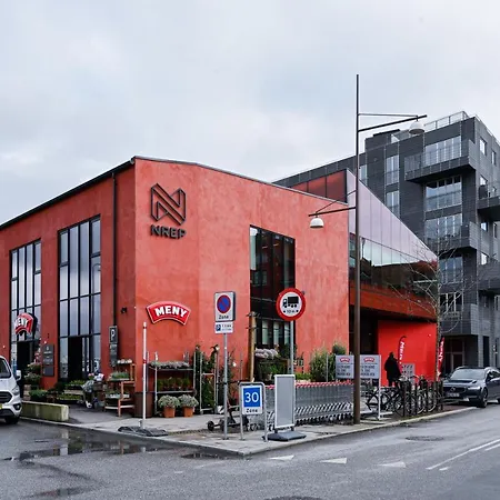 An Amazing 3 Bedroom With Authentic Danish Designers Furniture