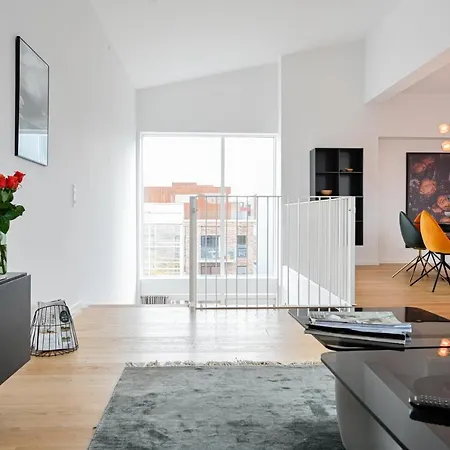 An Amazing 3 Bedroom With Authentic Danish Designers Furniture *